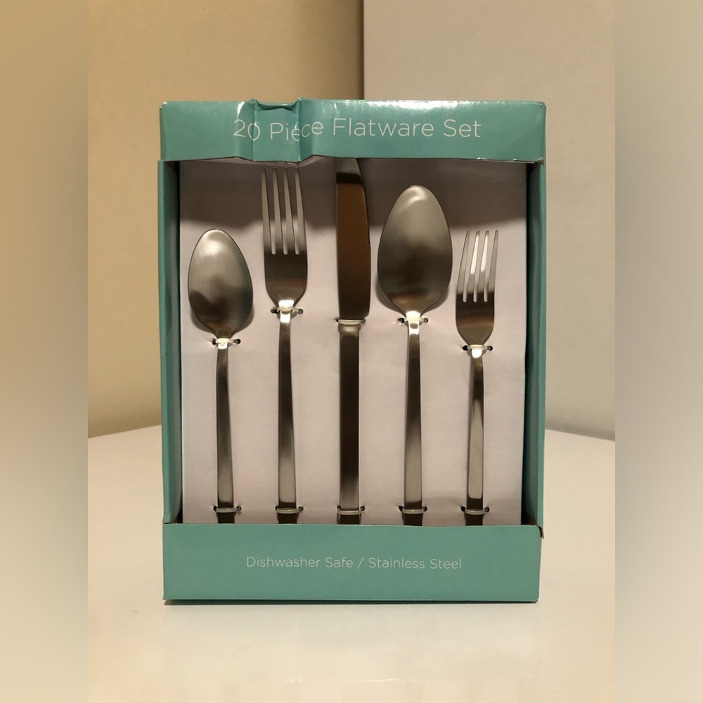 Harmony Home 20 Piece Flatware Set